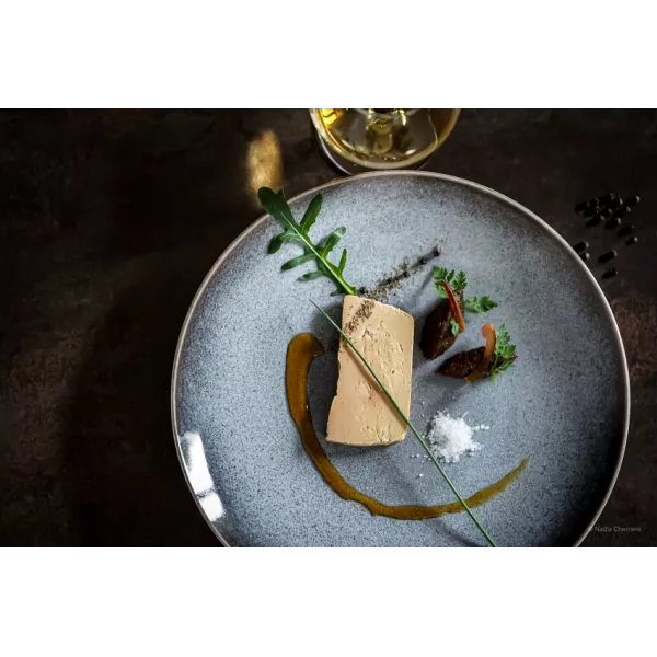 Assiette de foie gras artisanal mi-cuit