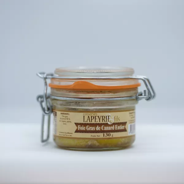 Foie gras de canard entier du sud ouest trois parts.